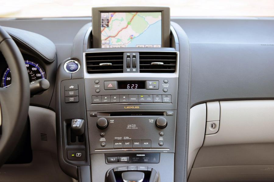  Lexus HS250h 2009 года  (фото 24 из 273)